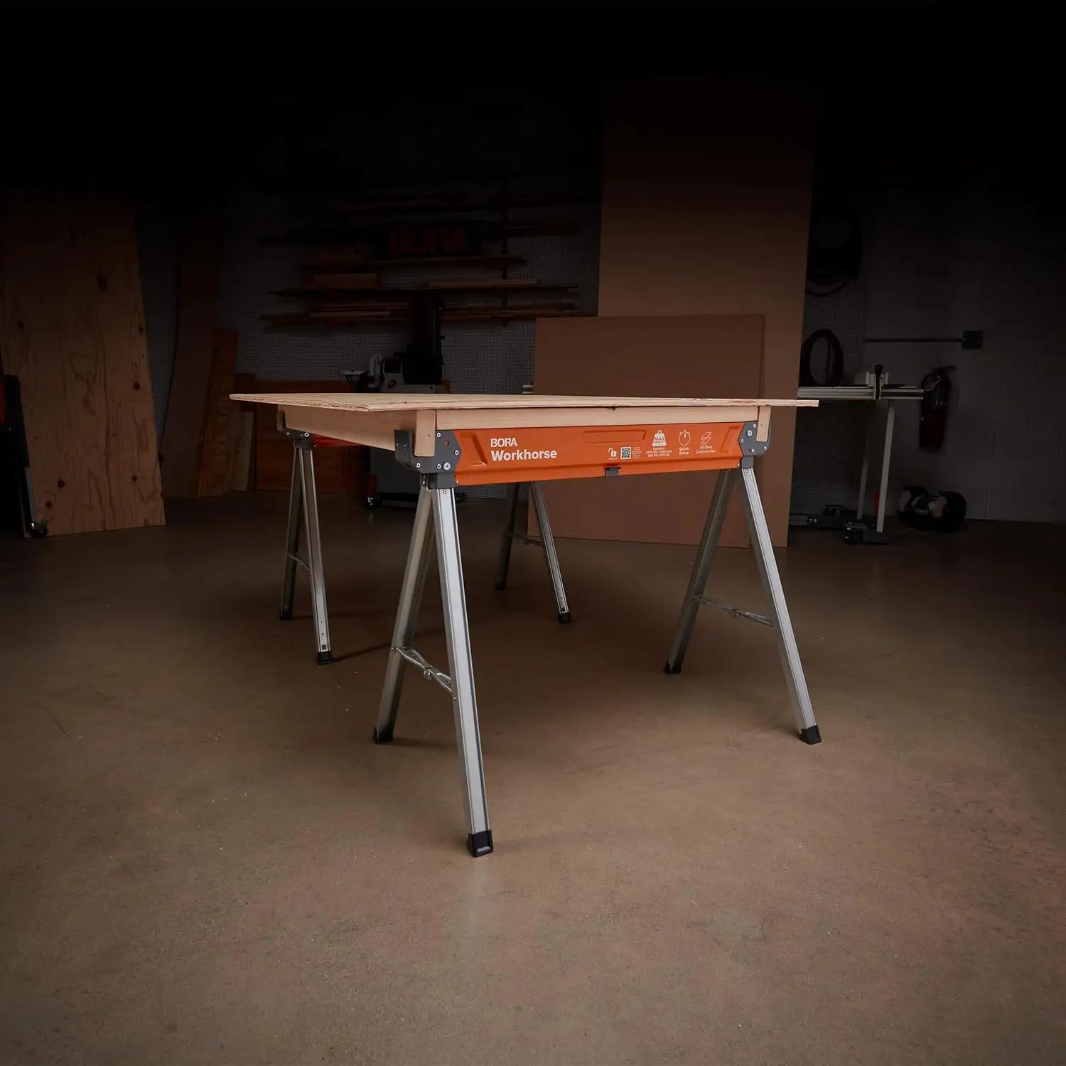 Bora PM‑3350T Workhorse, capra metalica compacta, cu top din lemn pre-gaurit