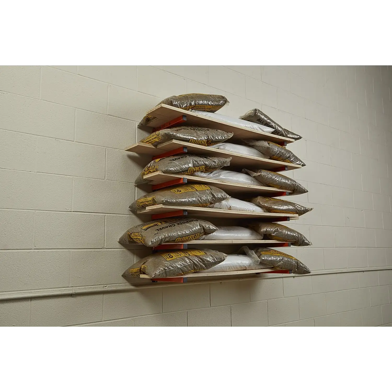 Raft depozitare lemn Bora Portamate cu etichete lbs per nivel și foi metalice