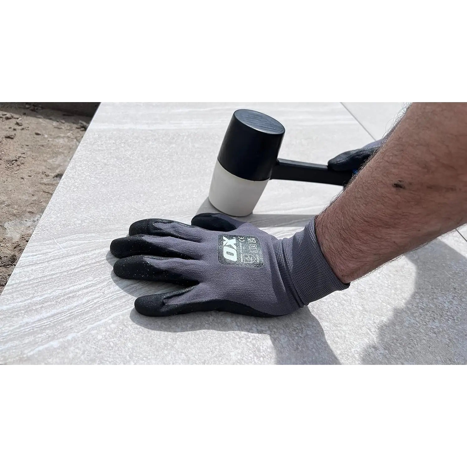 Manusa de lucru gri cu vârfuri din cauciuc negru pentru ciocan cauciuc combinat cu soft grip