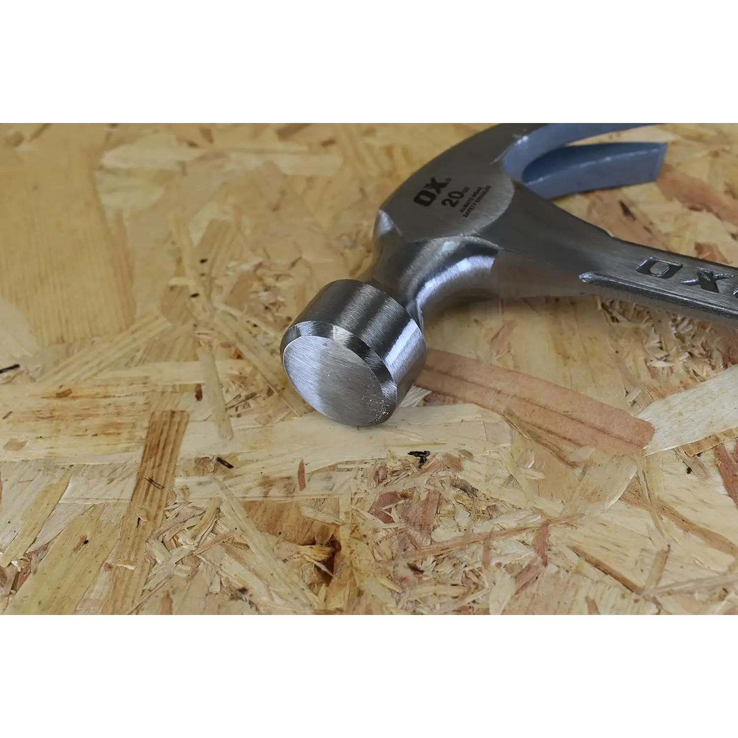 Ciocan cu gheara OX Pro monobloc 20oz otel forjat cu mâner soft grip antishock