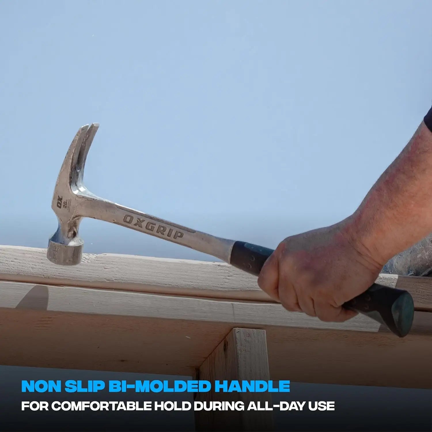 Ciocan dulgherie cu mâner antiderapant din otel forjat și soft grip pentru confort