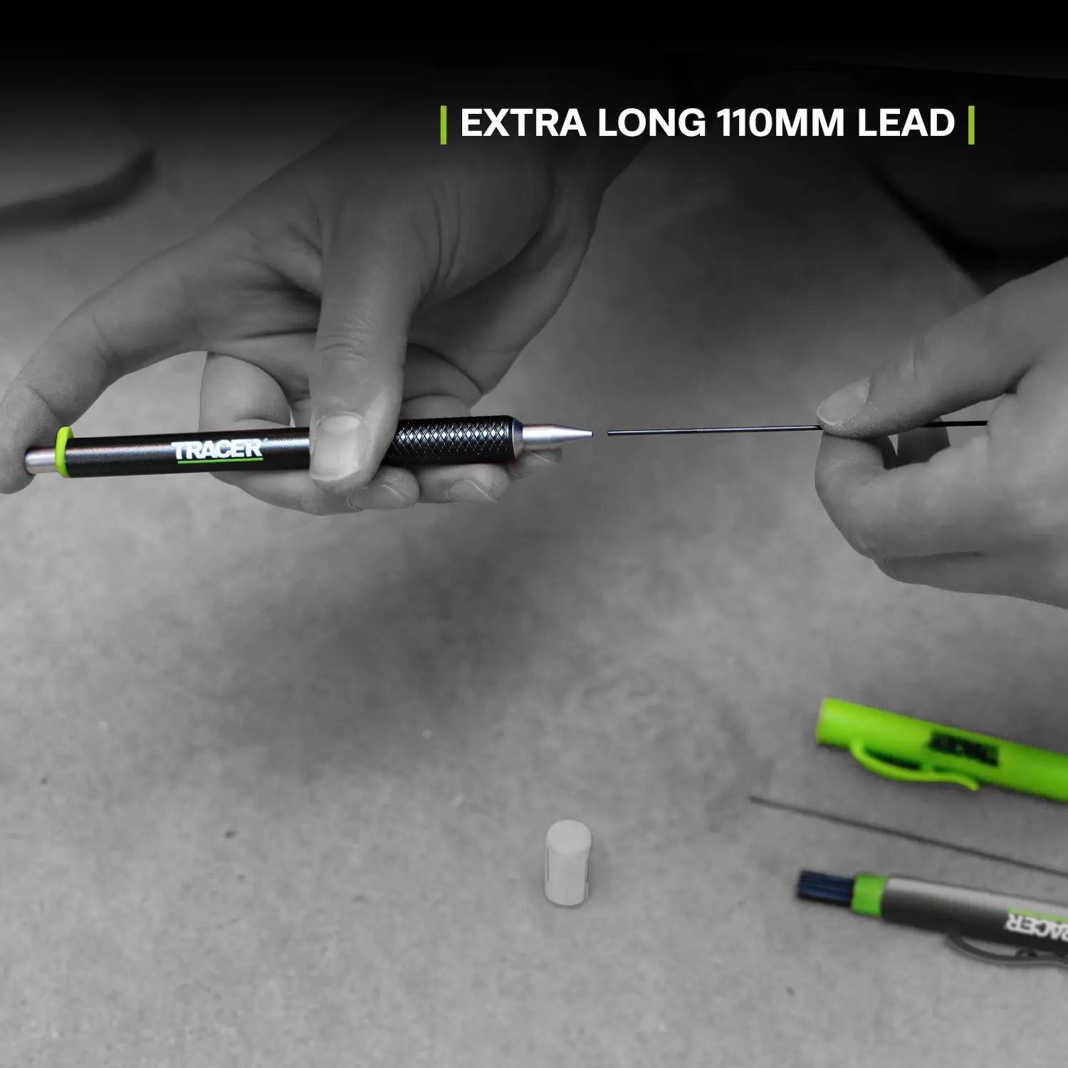 Creion tamplarie mecanic verde și negru cu lungă lamă pentru dulgher Tracer PRO