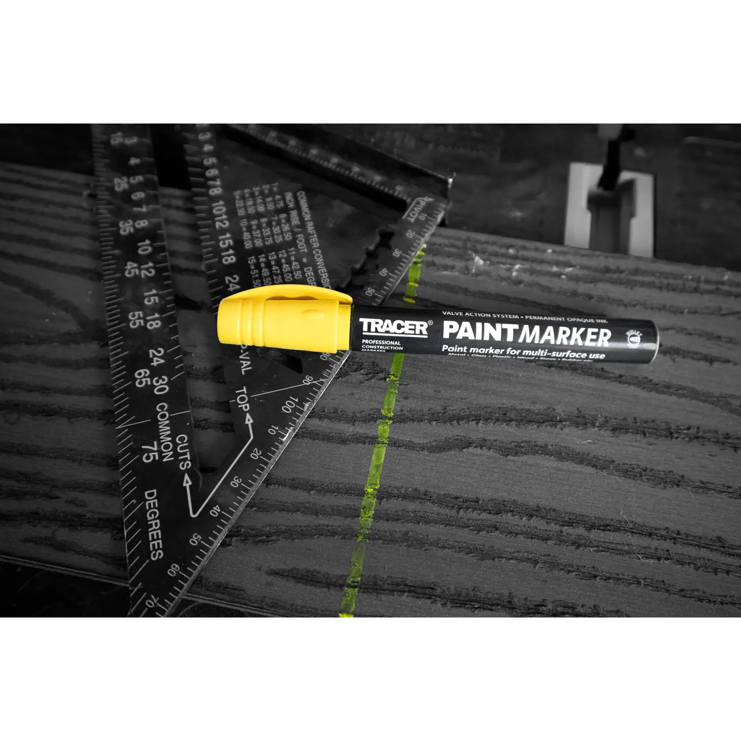 Marker cu vopsea tracer galben TRACER APTM1, cu capac galben, pentru vizibilitate ridicată