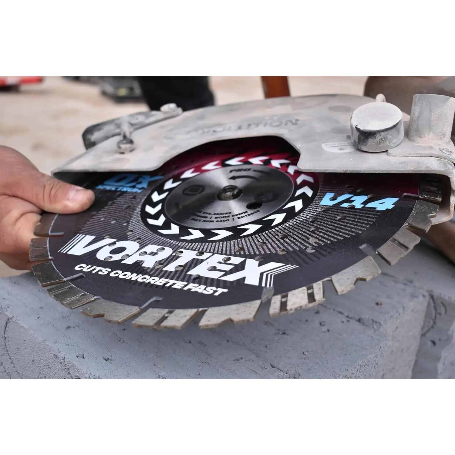 Disc diamantat pentru beton cu dinți Turbo V-Tooth, compatibil Spectrum Pro V14