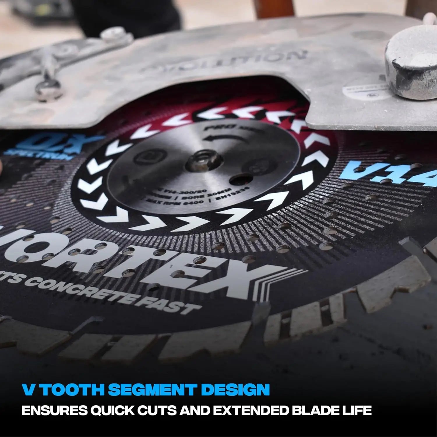 Imagine de disc diamantat Spectrum Pro V14 cu V-Tooth pentru tăieturi rapide și durabile