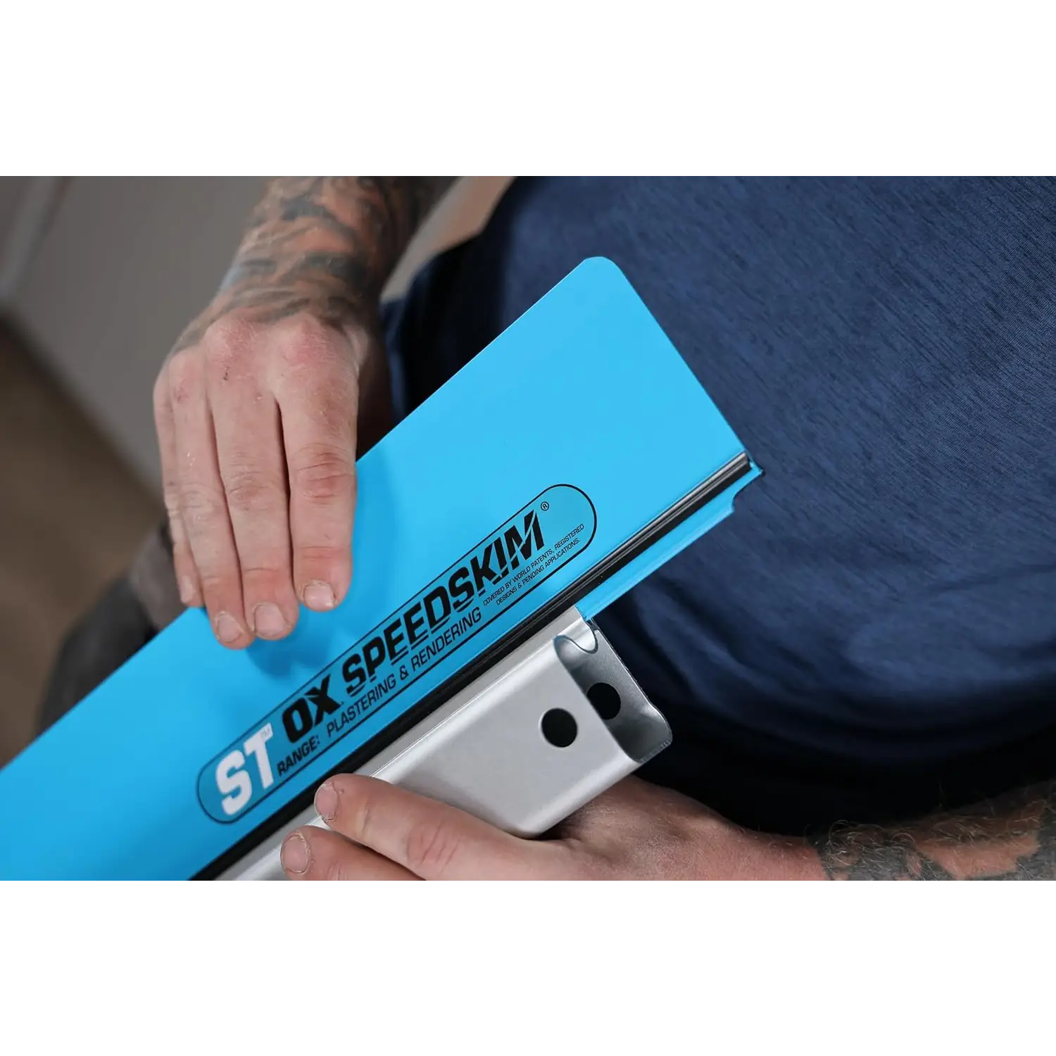 Gletiera semi flexibila OX SpeedSkim ST pentru finisaje profesionale si sisteme termoizolante