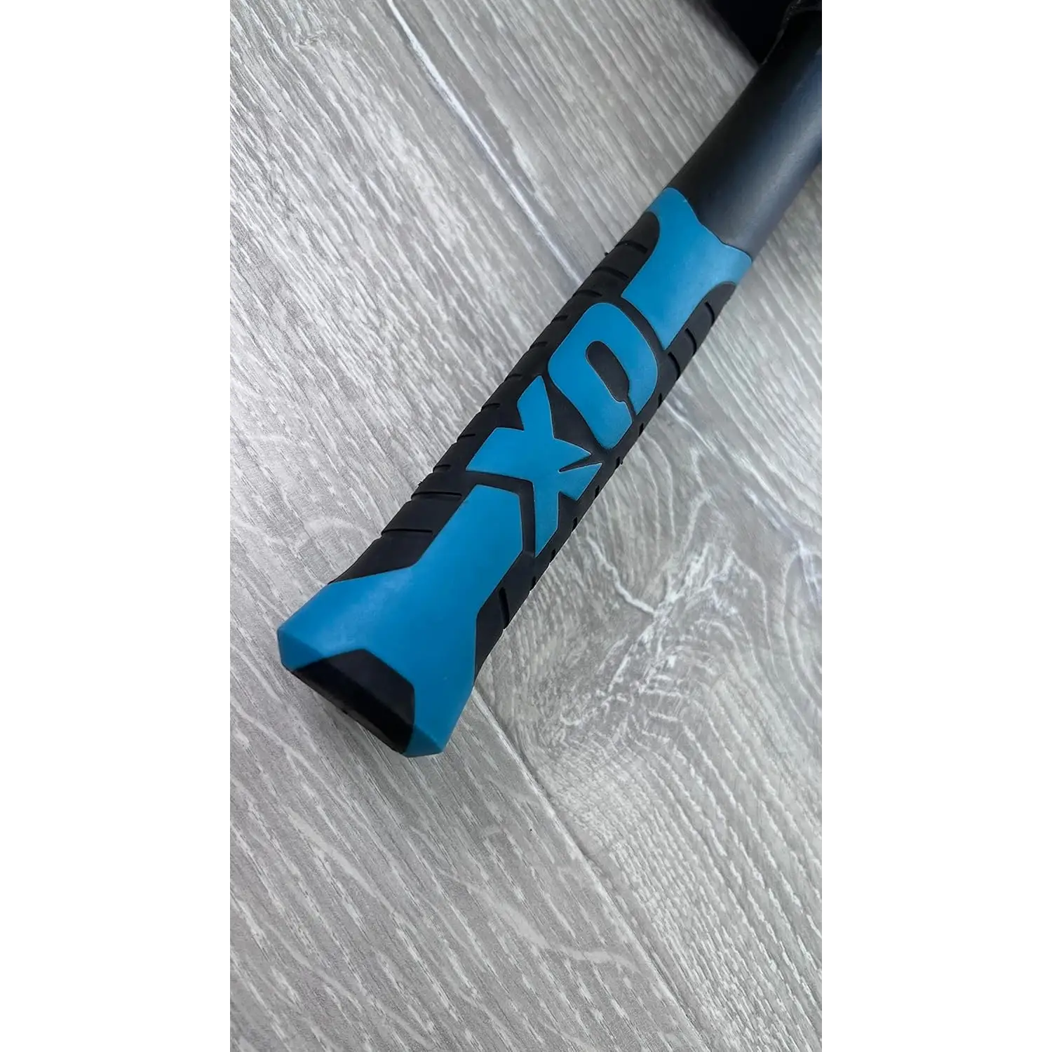 Mână de cauciuc al unui ciocan de demolari club hammer trade cu doua fete slefuite