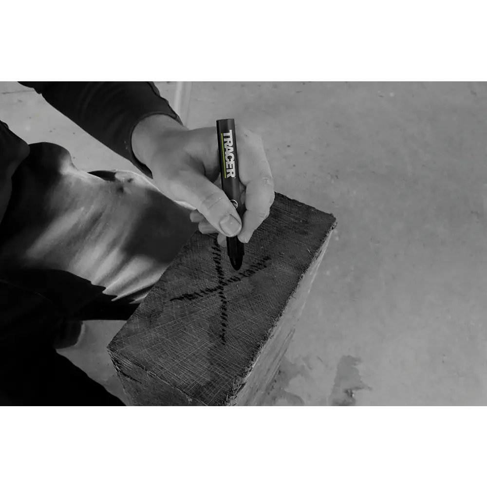 Marker negru cu vârf chisel, tracer ofera marcare universala, inaltă vizibilitate potrivit