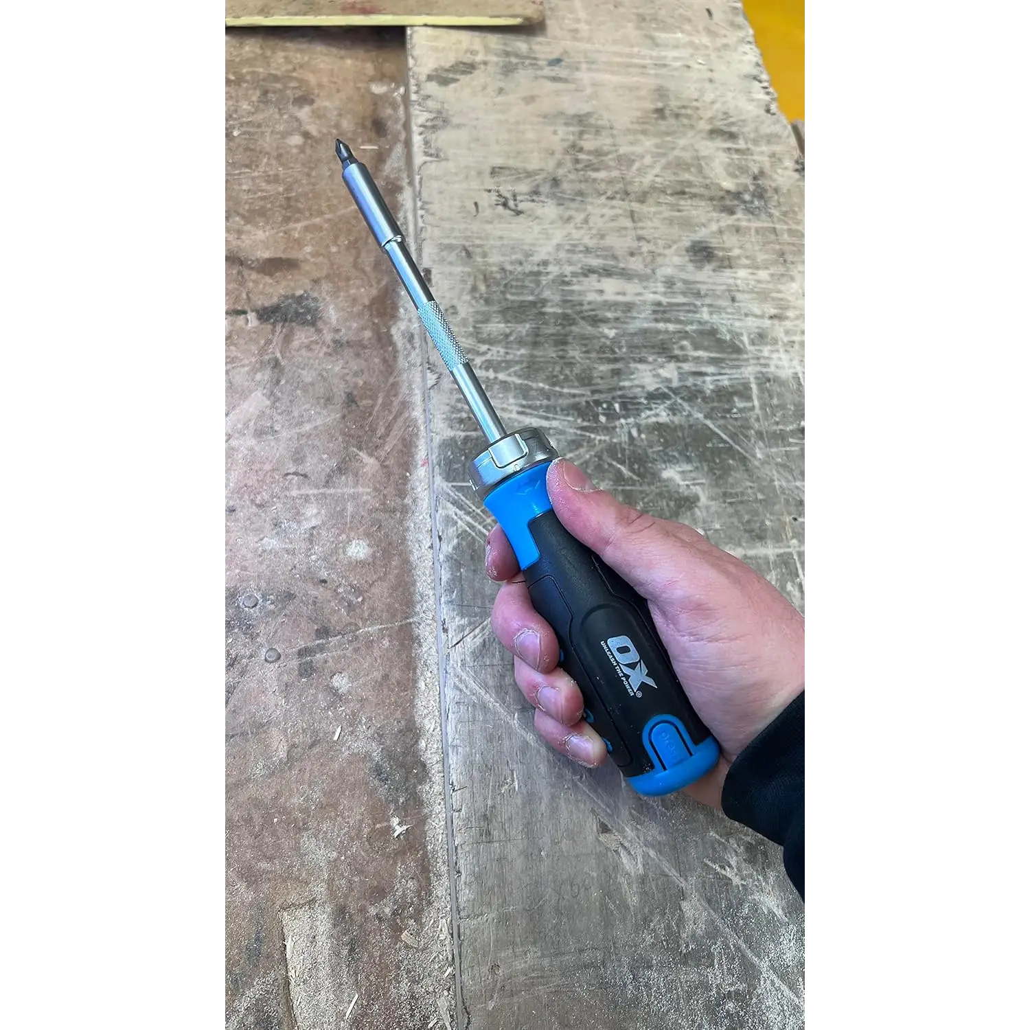 Surubelnita cu clichet OX Pro OX-P361501, magazie in maner, ratchet blocabil, bit Cr-V