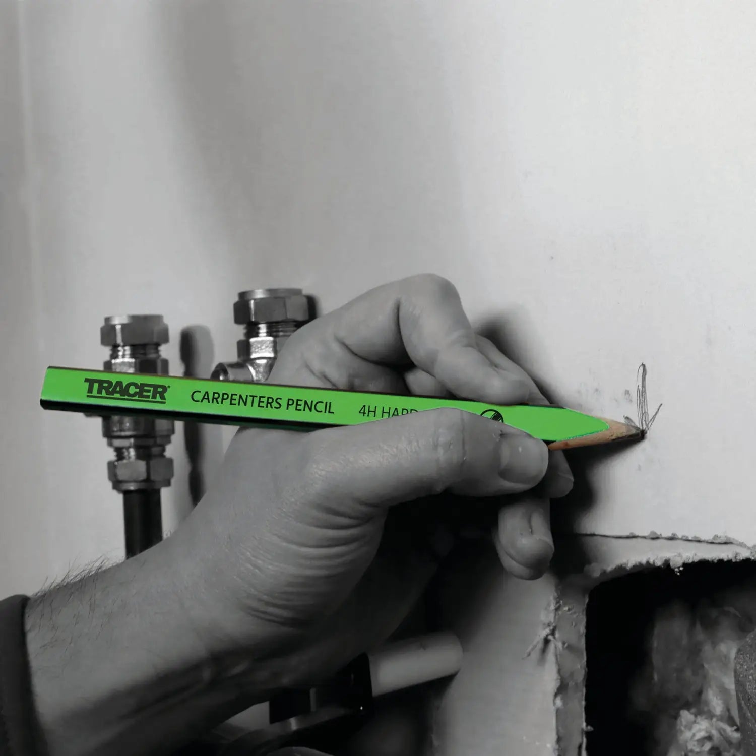 Creion dulgher verde din setul Tracer ACP1 cu vârf ascuțit pentru lemn