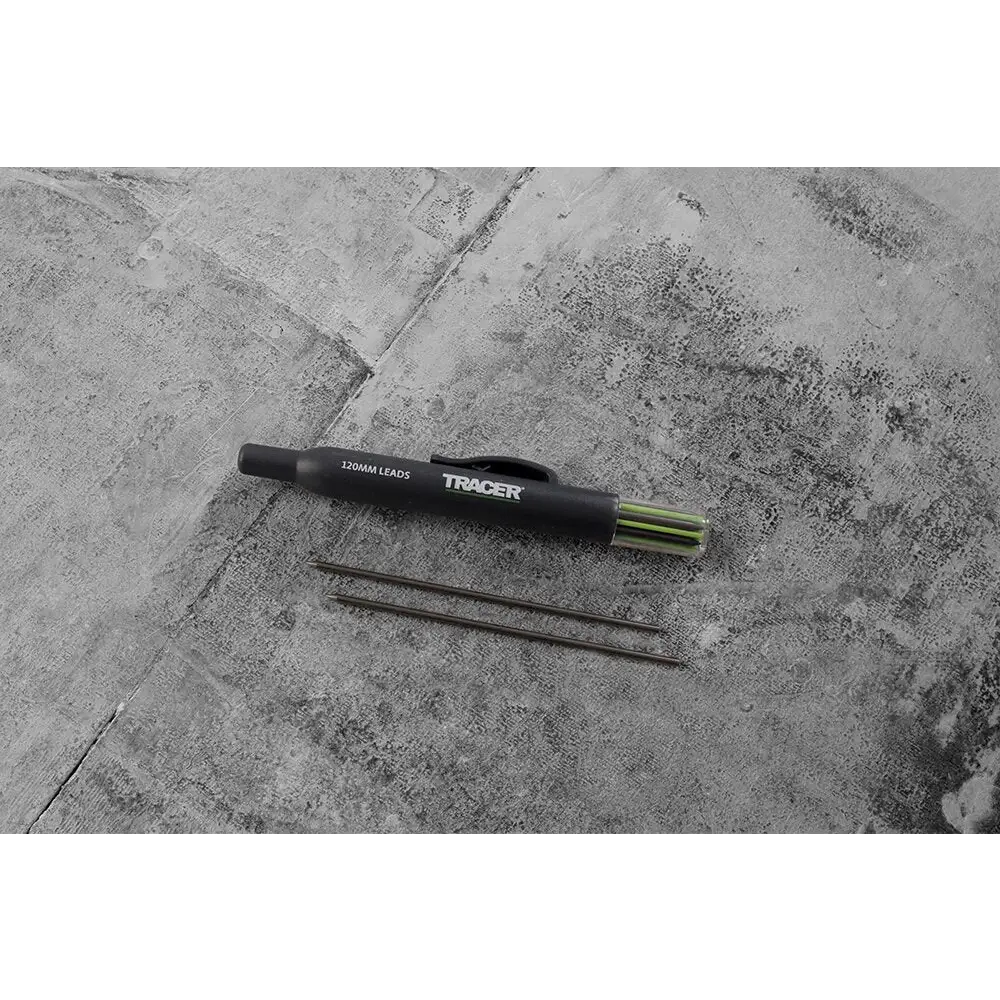 Creion mecanic negru cu mine verzi din Tracer AMK4 kit profesional pentru dulgheri