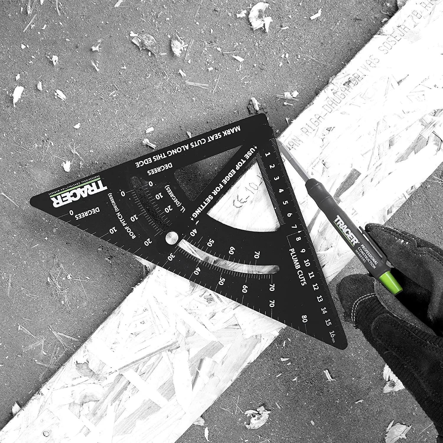 Alt text pentru imaginea cu tracer aps7 prosquare rigla reglabila cu triunghi negru și creion de marcaj